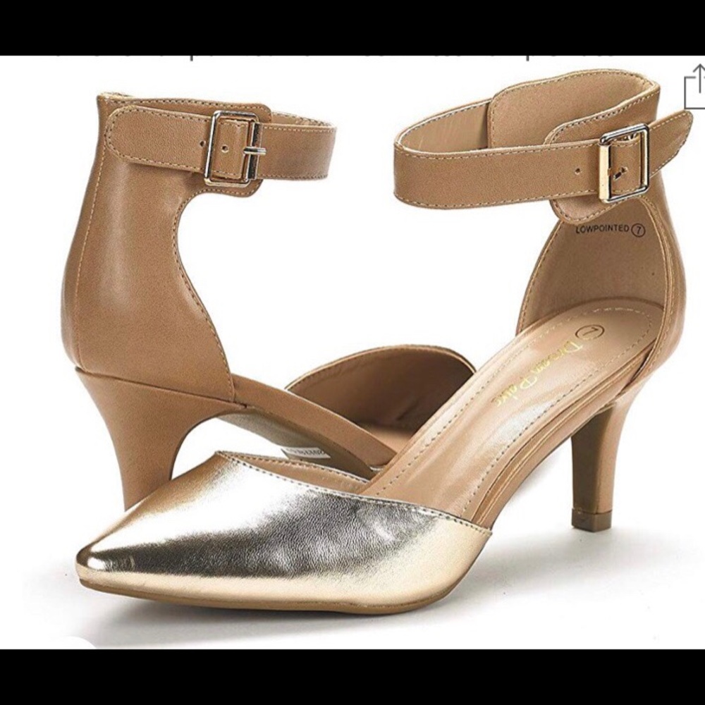 Low heel dress pump